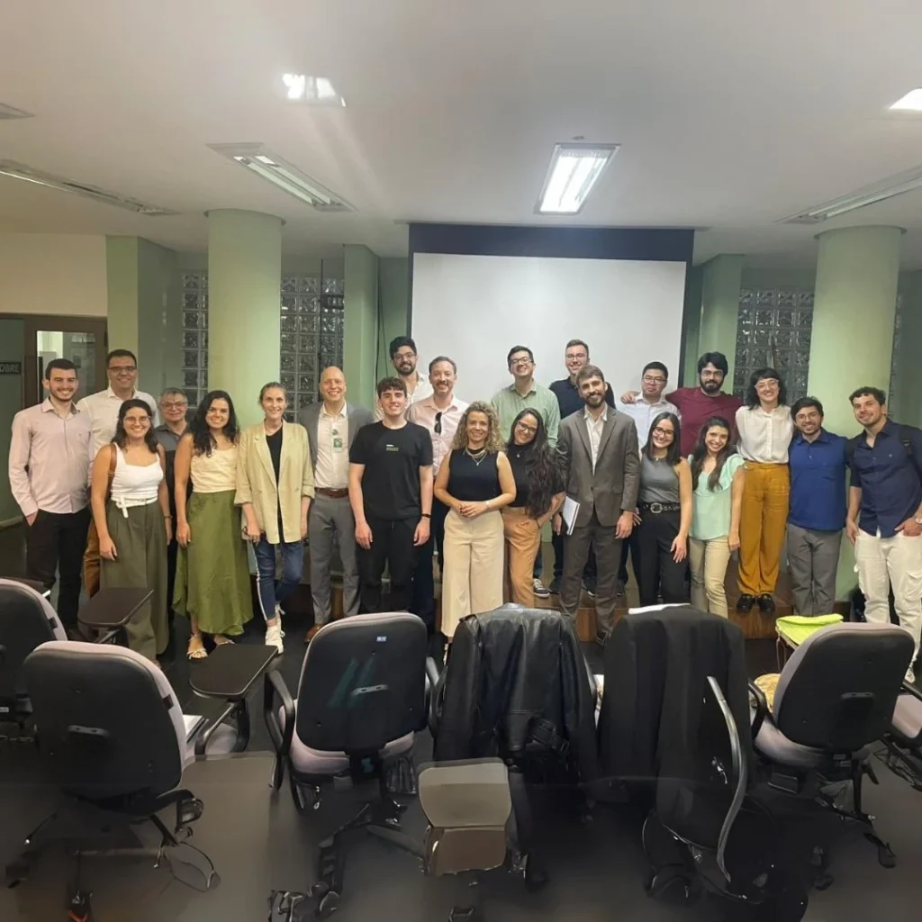 Treinamento e integração dos centros do Projeto RISE